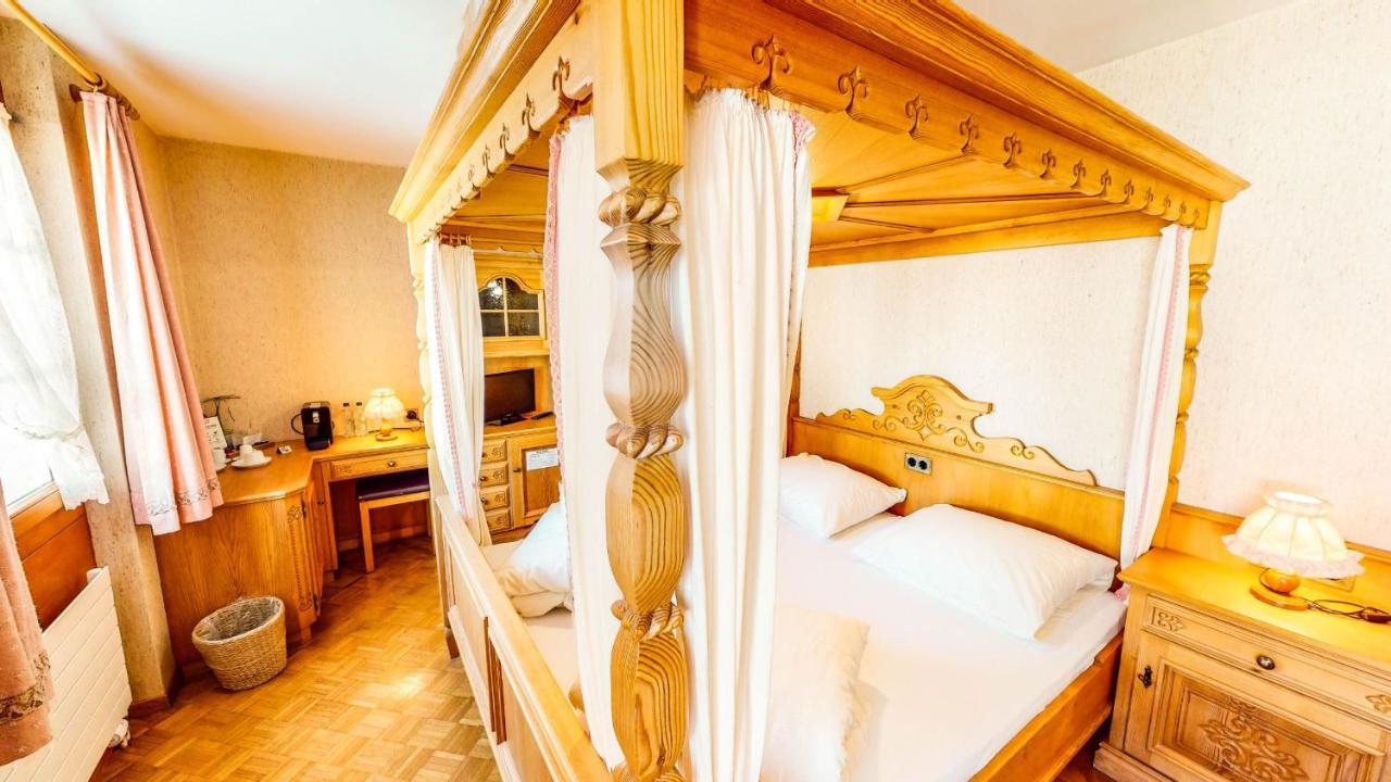 فندق Schweizerhof Mels المظهر الخارجي الصورة